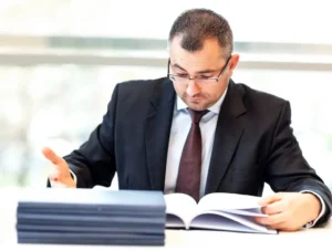 أفضل مكتب أبحاث علمية يدعم نجاحك الأكاديمي بخطى واثقة